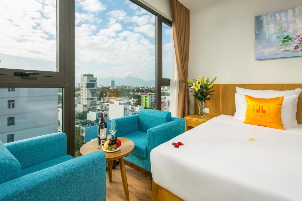 Cordial Beach Hotel Da Nang Exterior foto